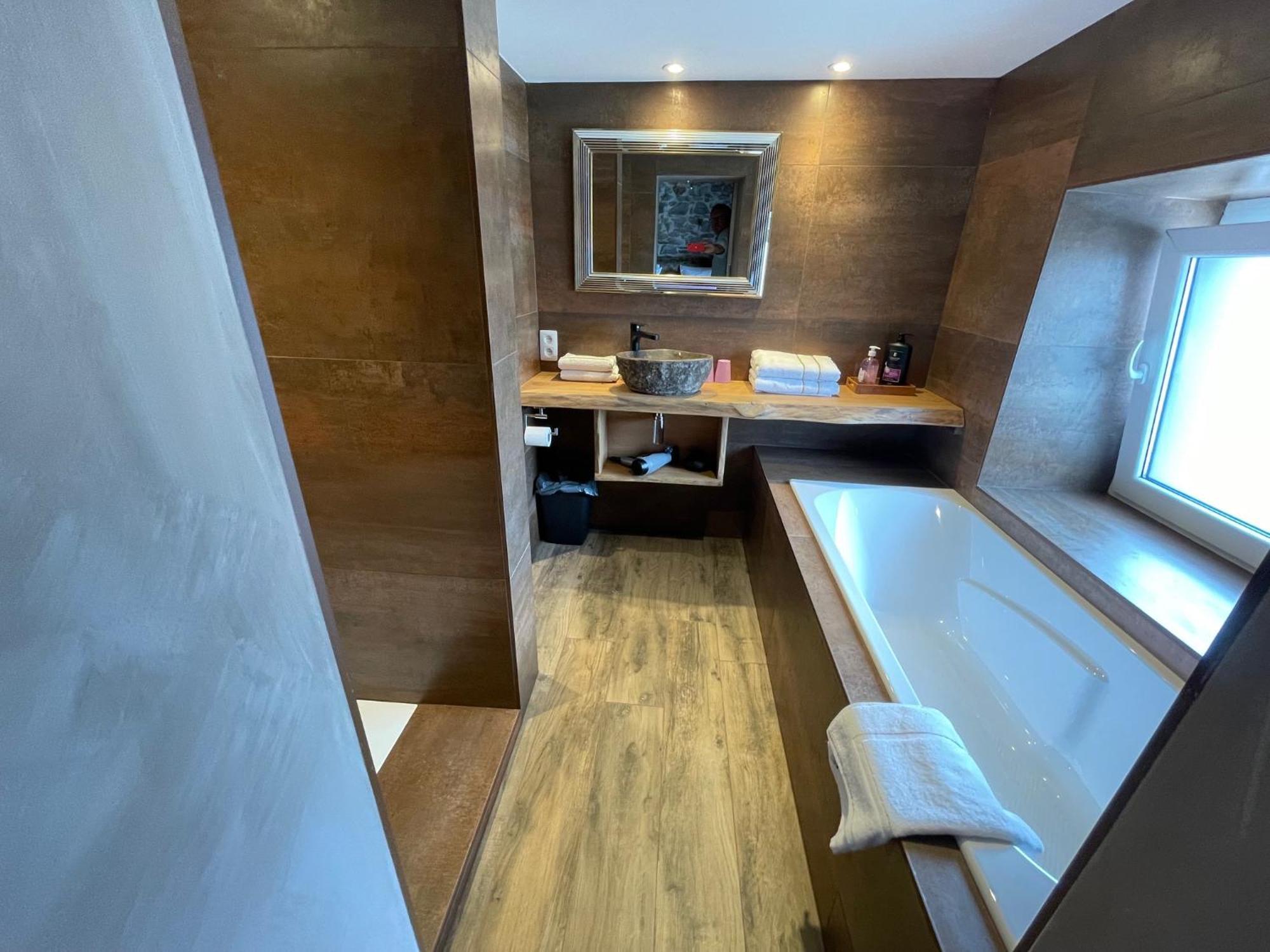Les Chambres De Laurette Spa Exteriér fotografie